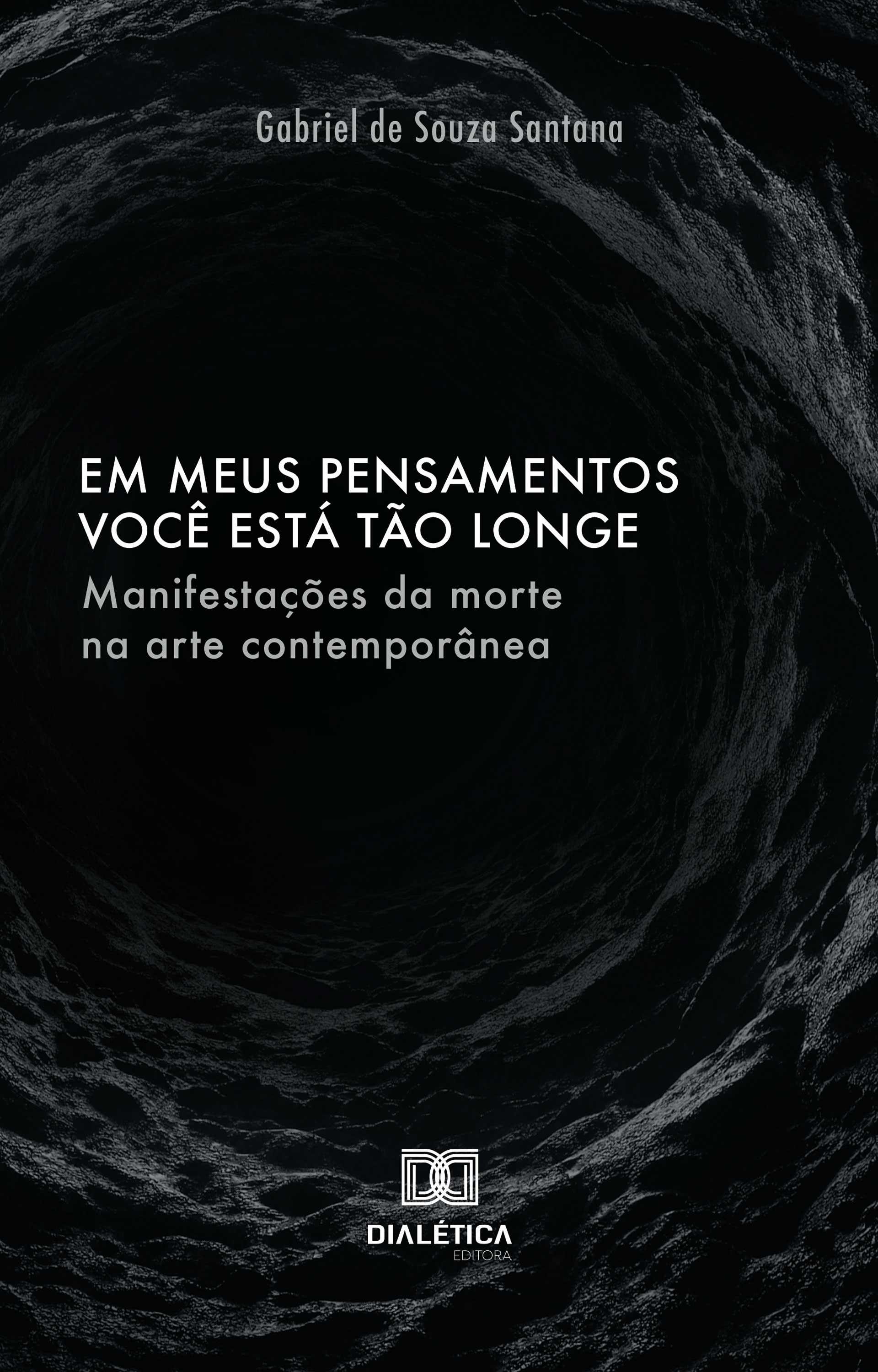 Em meus pensamentos você está tão longe