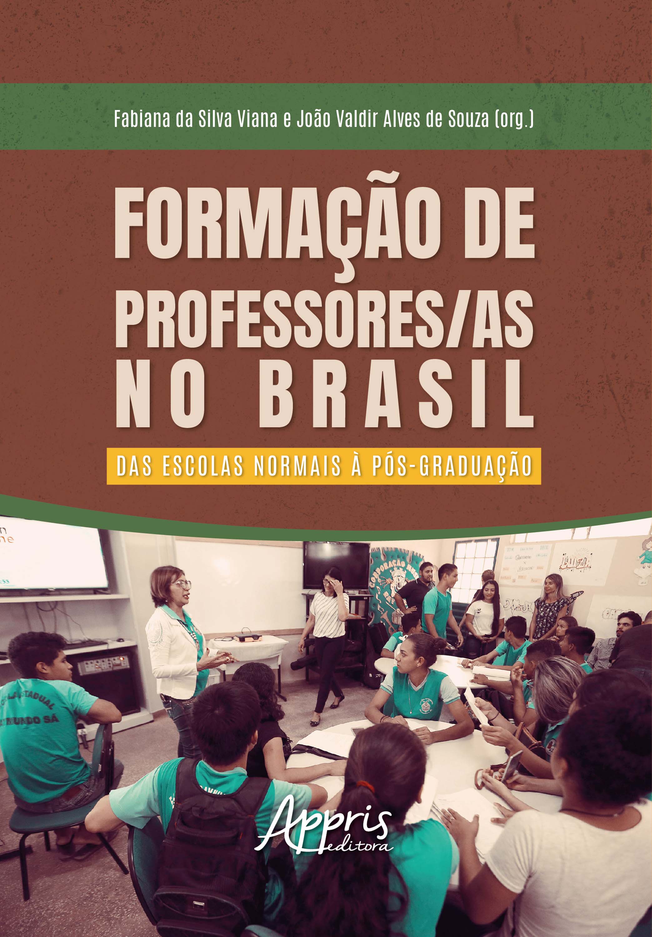 Formação de Professores/as no Brasil: Das Escolas Normais à Pós-graduação.