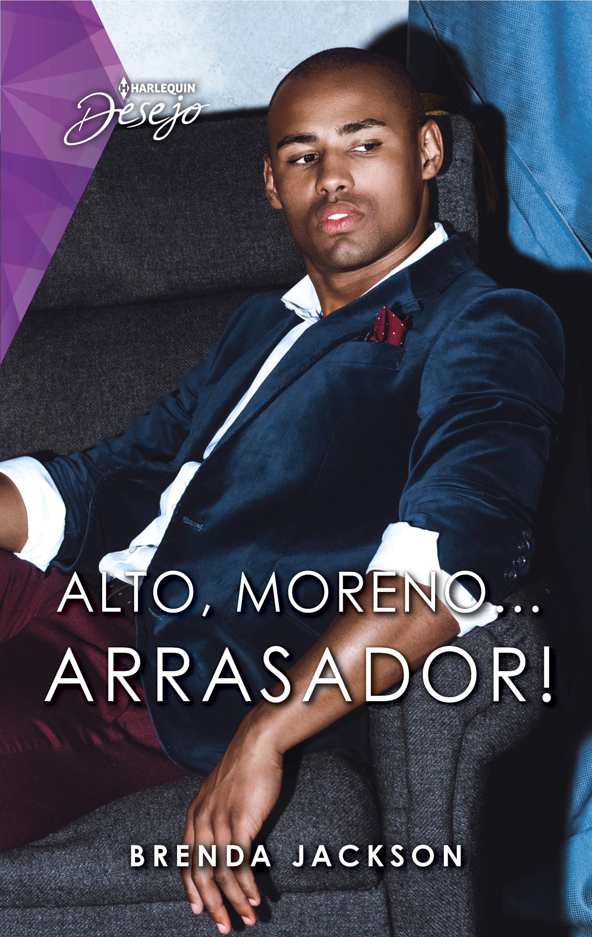 Alto, moreno... arrasador!