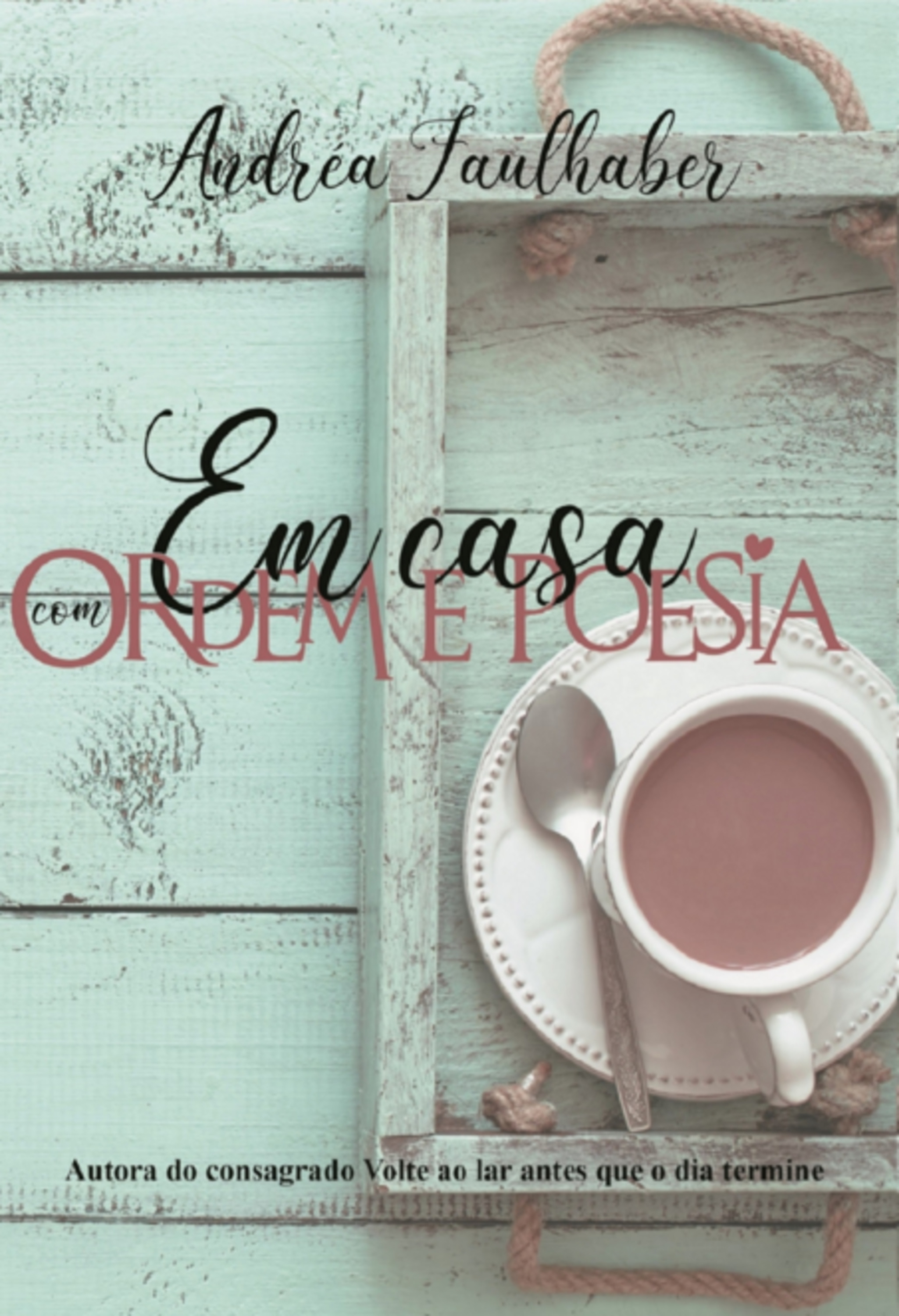 Em Casa (capa Dura)